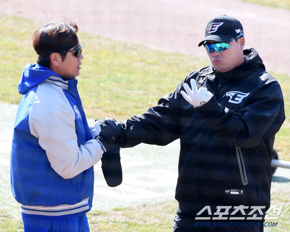 철들지 않는 류현진...나이도 먹을 만큼 먹었고, 큰물에서 놀았는데도 […