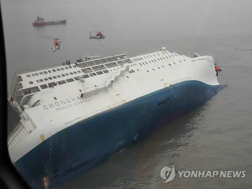 세월호, 그 흉터의 무늬…"10년의 삶 가감 없이 녹였다"