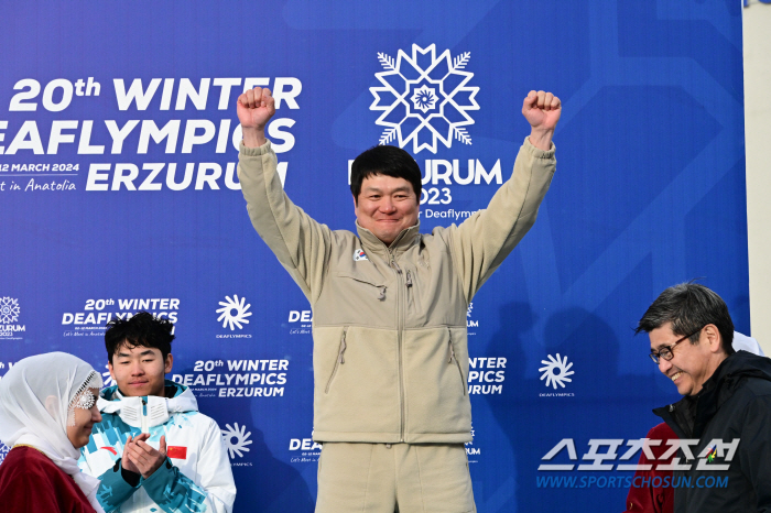 '불혹의 보더'최용석,데플림픽 사상 첫 스노보드 동메달!
