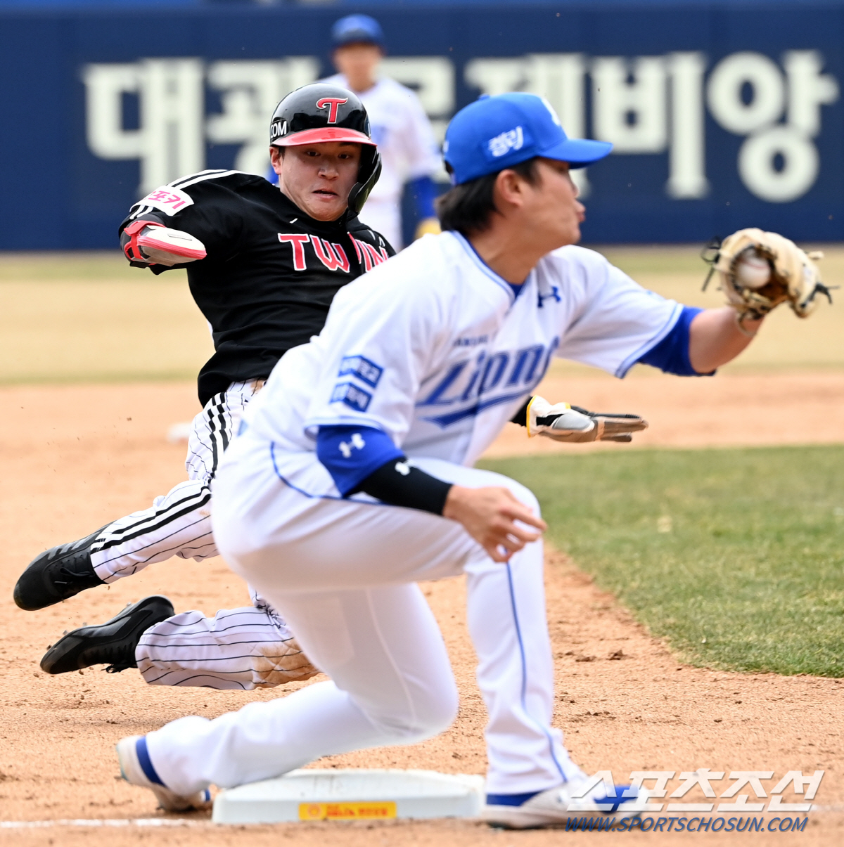 등번호 118번. 단 2경기 보고 염갈량 "5월에 1군 등록시킨다" 공언…