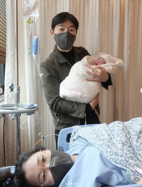 박슬기, 둘째 딸 출산 소감 "제왕절개라 태어나자마자 얼굴 봐"