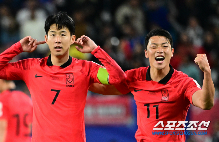 ‘역대급 경쟁’ EPL 우승, 한국인에 달렸다...손흥민만 있나? ‘코리…