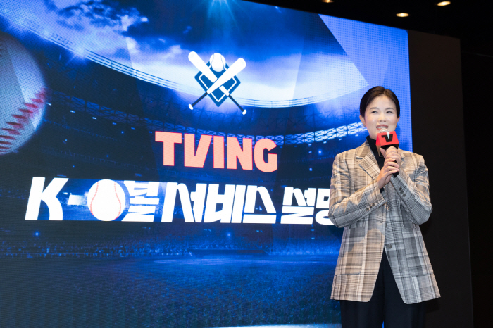 "무료보다 못한 수준 인정" 축제의 무대에서, 티빙 CEO는 왜 연신 고…