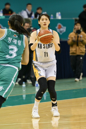 [현장인터뷰] '3차전 부활' 강이슬 