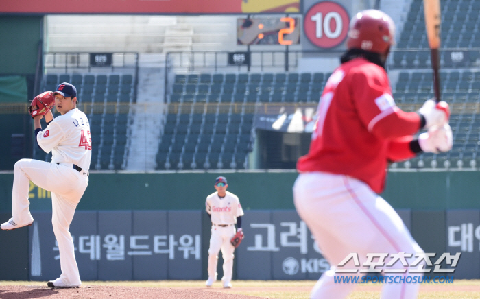ABS-피치클락, 선수들은 "일단 지켜보자"…KBO 실행위의 결정은[SC…