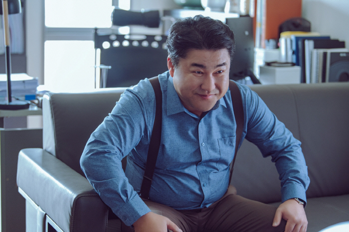 고창석, 역시 '명품 신스틸러' 맞네…미워할 수 없는 매력까지 ('로얄로…