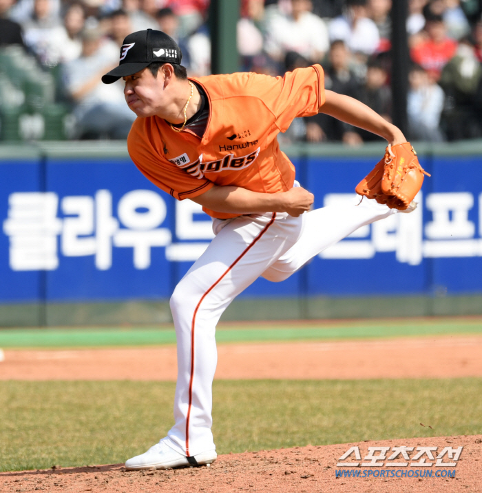 '하주석 결승포+임종찬 쐐기포' 한화, 병살타 3개 치고도 완승! 장단 …