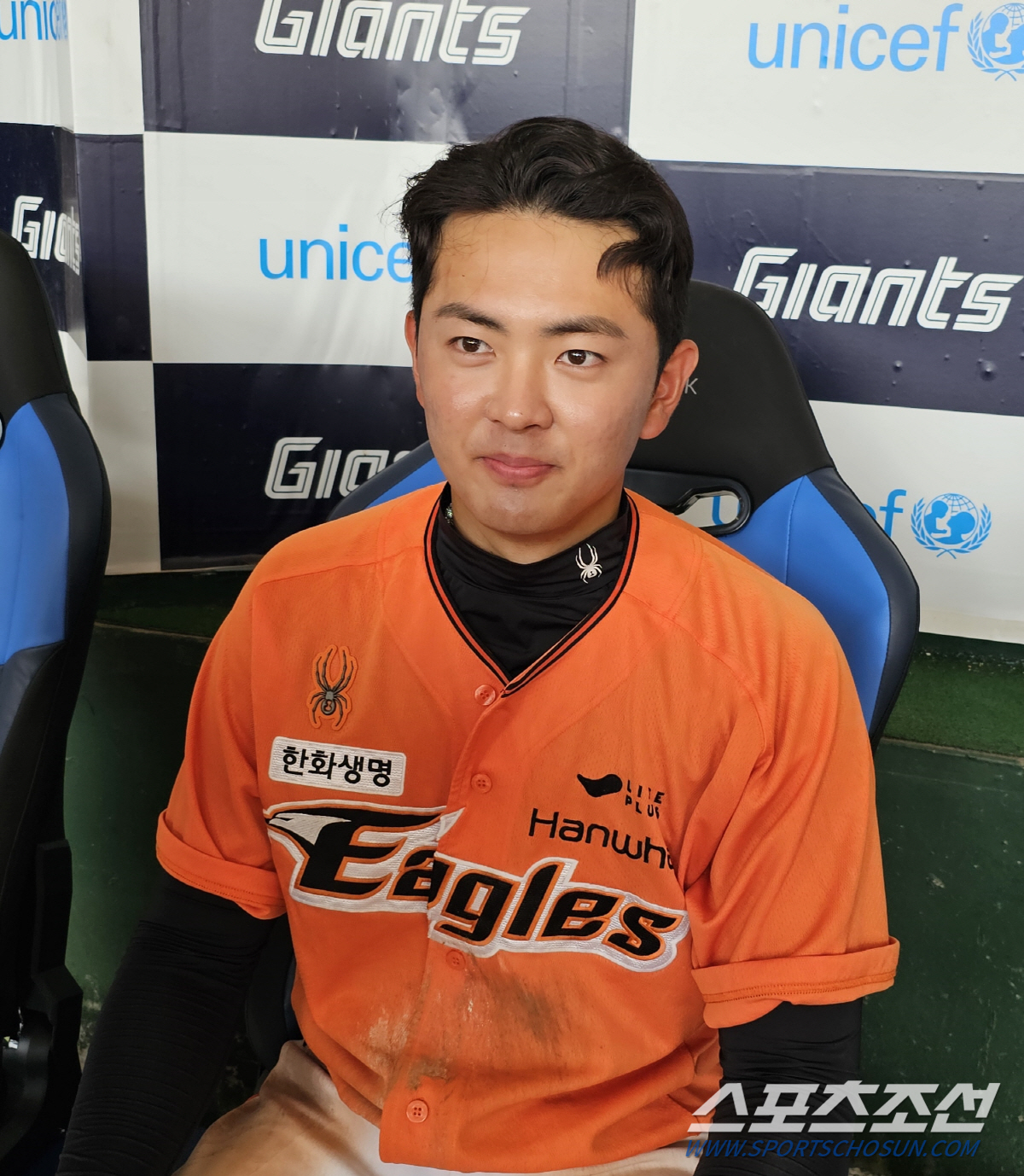 "제가 태어날때 데뷔하신…" '전설'과 함께 그라운드에 선다. 2001년…
