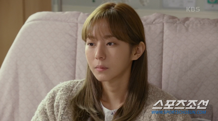 [종합]유이, 잠수 이별→1년여 가족과 연락 끊고 잠적…하준, 다시 찾아…