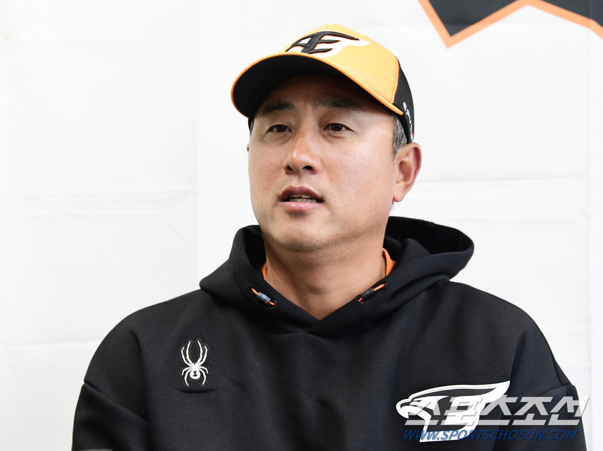 "진짜 큰일날뻔" 애제자 '사고'에 가슴 쓸어내린 최원호 감독, 뒤늦은 …