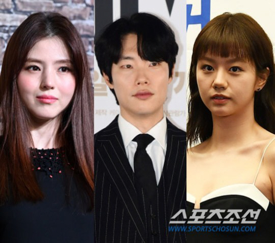 한소희♥류준열, 목격→저격→맞불→사과…이런 열애는 처음[SC이슈]