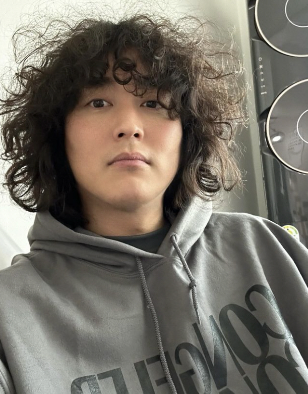 긱스 루이, 급성 심근경색 수술 "심장 혈관에 철심박고 생존"