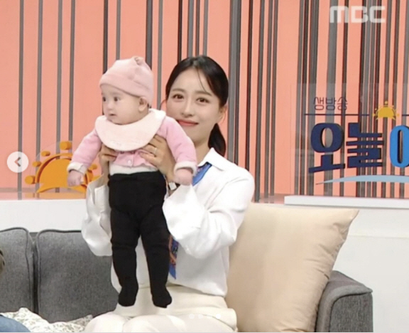 "웬 아기?" 임현주 아나, ♥5개월 딸과 출연 중 '방송 사고'.."예…
