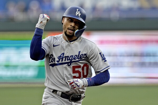 "빈아, 시원하게 맞고 와! 그리고 맞팔한 선수에게…" KBO 최고포수가…