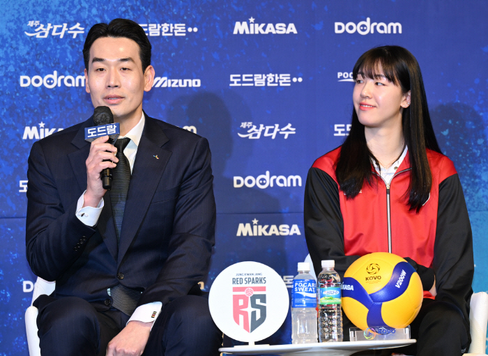 '2번의 불운→좌절' 이겨낸 현대건설 상대는? '언더독의 마음' 흥국생명…