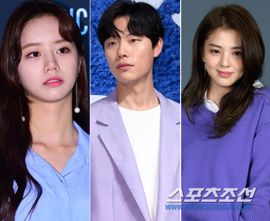 혜리·류준열·한소희 주연 현실판 '환승연애설'..이성 찾고 사과하며 '일…