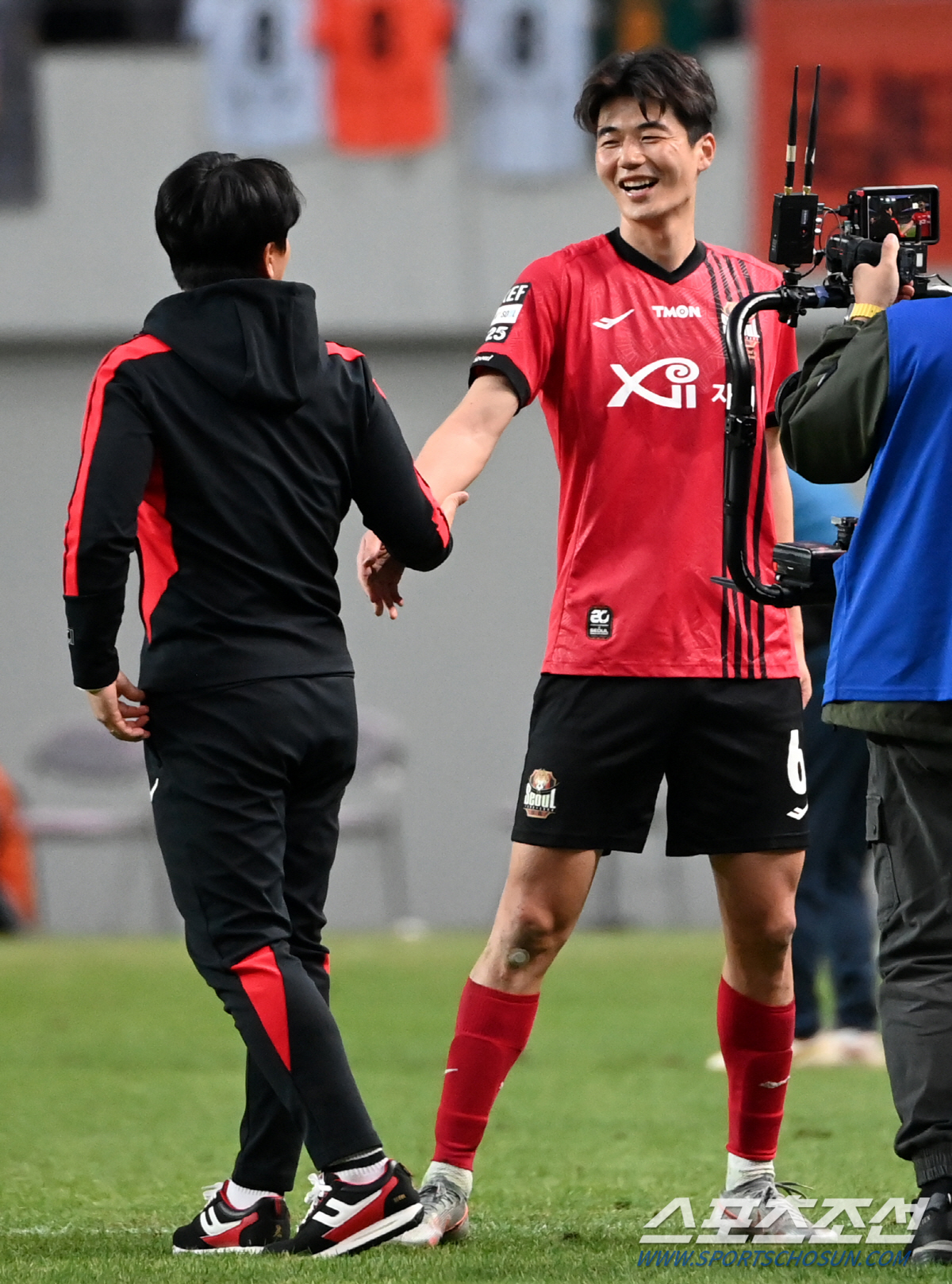 '핀잔' 들었던 캡틴 기성용이 욕심을 냈다, FC서울이 웃는다