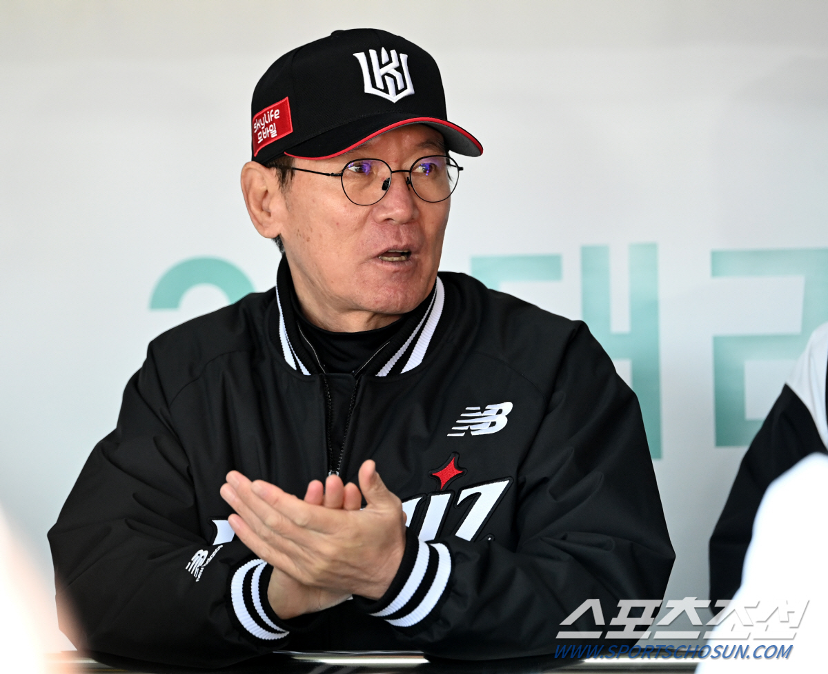 대주자를 넣어 말어? 이제 선택의 시간. 원툴이 수두룩. 감독의 머리가 …