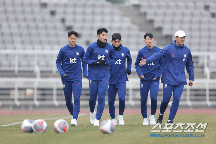 '5대0→3대0→?' 손흥민과 이강인, 다시 완전체…태국전 '화합의 골잔…