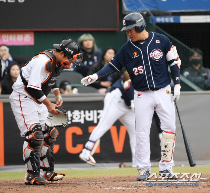 '3:7→7:7' 한화 기세, 두산 전승까지 가로막았다…'역대 3호 무패…