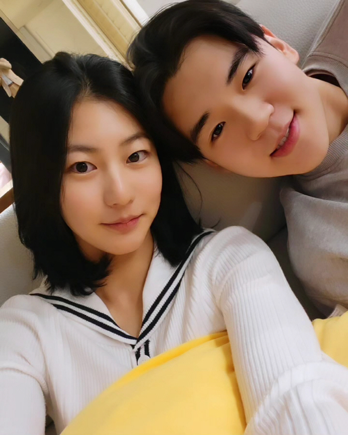 윤후·송지아, '아빠 어디가' 재회 투샷..."대학생과 골프선수" 폭풍성…