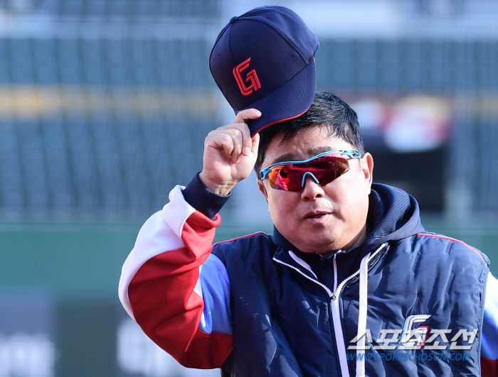 '리빌딩 끝났다' 한화-롯데, '가을 소외' 설움 벗고 韓야구 르네상스 …