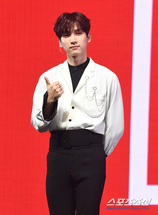 [공식] 빅스 혁, 4월 18일 입대…사회복무요원 대체복무