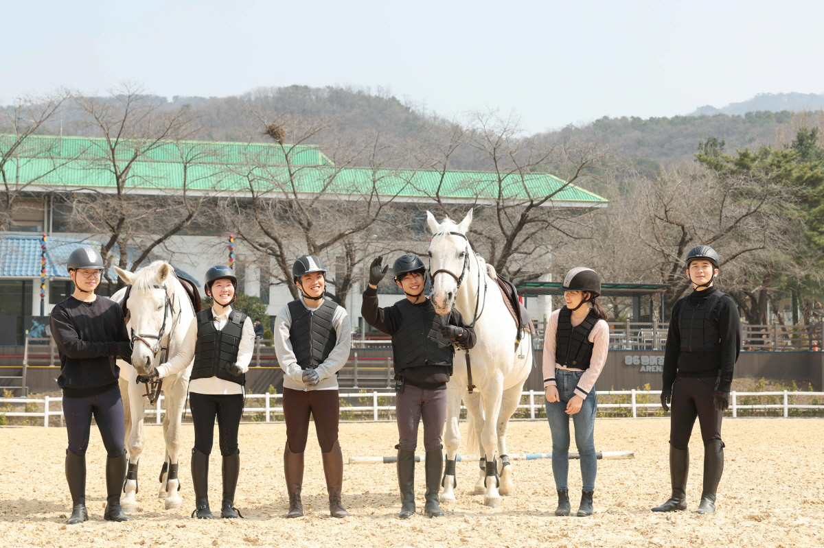 [경마] MZ가 말하는'승마의 정석'