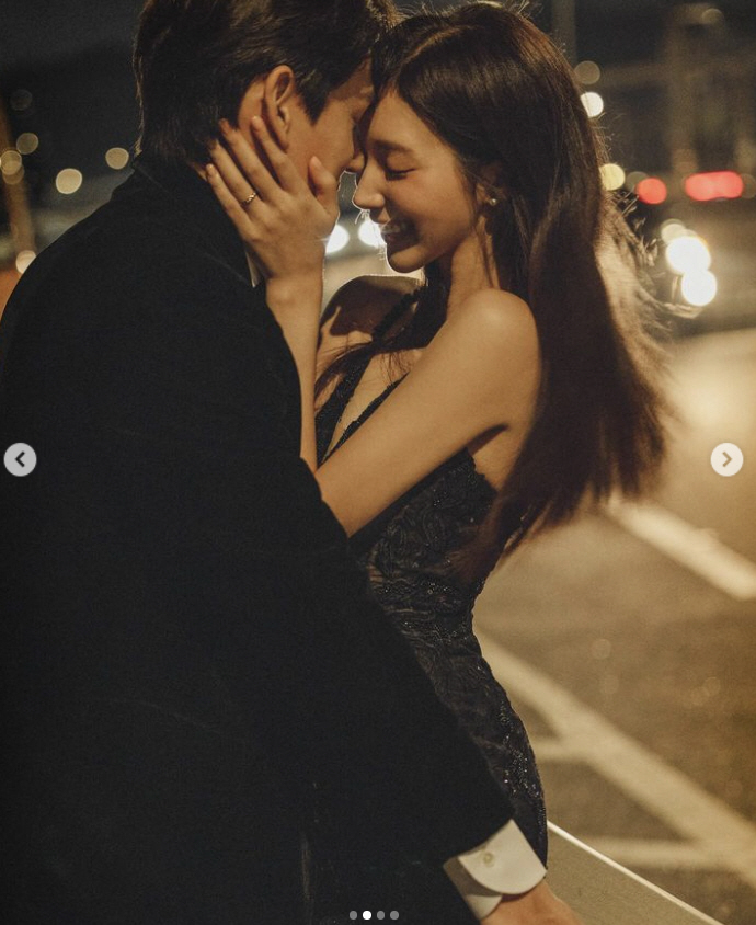 '김옥빈 동생' 채서진 '4월 결혼' 훈남 신랑 공개 "따뜻하고 닮고 싶…