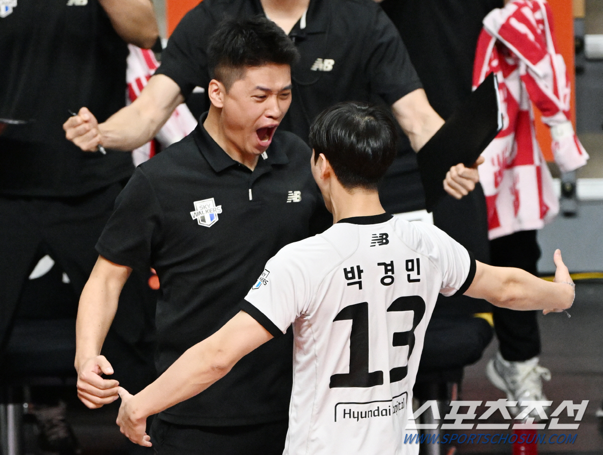 "정말 고생 많았고, 대단했고, 자랑스럽다. 내 역할은 오늘까지..." …