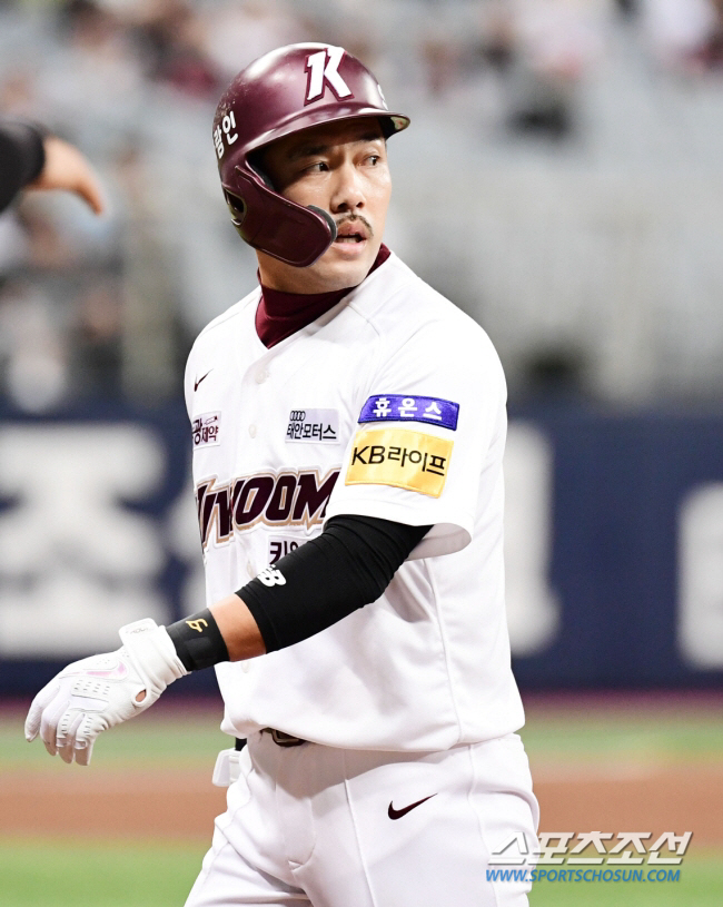 이승엽·박용택이 이제 '1위'가 아니다…새로운 시대를 여는 주인공은?