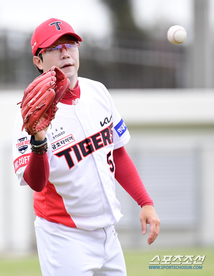 이승엽·박용택이 이제 '1위'가 아니다…새로운 시대를 여는 주인공은?