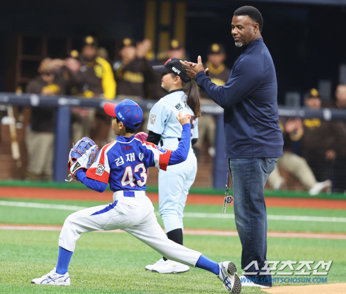 사진작가로 변신한 그리피 주니어, '레전드子' 이정후에게 던진 충고 "거…