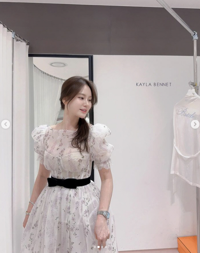 '대학생딸 엄마' 이혜원, ♥안정환도 놀랄 시스루 드레스 "어쩌다 공주놀…
