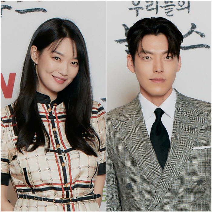[종합] "특히 민아 님 아주 많이 응원"…김우빈♥신민아, 10년 공개 …