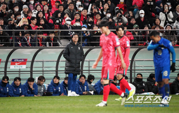 "인삼의 힘? 여긴 태국이야" 태국 방송인의 파격 공약. "한국 꺾으면 …