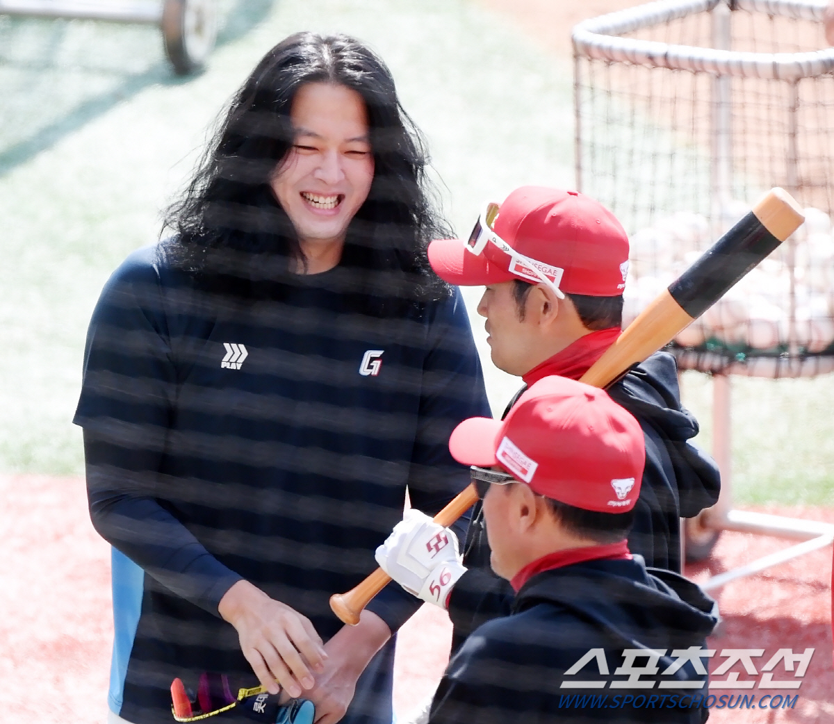 롯데와 SSG가 '1승1패'였다면 더 보기 좋았을 장면들 [인천 스케치]