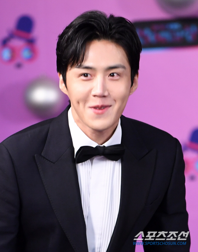 "먹방위해 7kg증량"…'예뽀' 김선호, 3년 만에 예능 복귀 '성공적'…