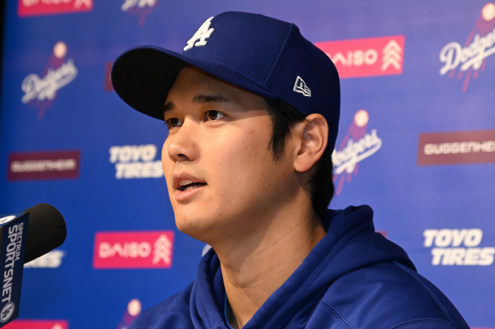 "60억원 넘는 인출을 몰랐다고?"…당했다는 오타니, 풀리지 않은 미스테…