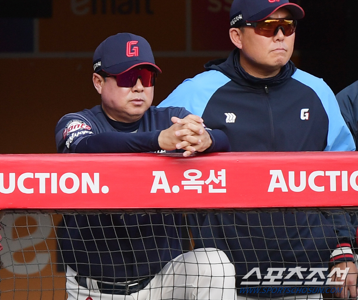 "우린 다 잡히던데?" 탱탱볼 시즌? 우리는 남 얘기...2연패 사령탑의…