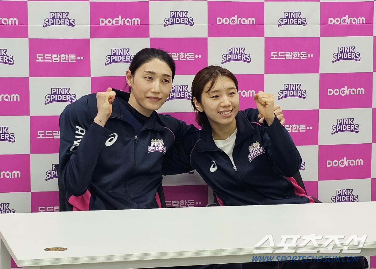 '양효진과 첫 파이널 맞대결' 김연경 "이틀간 침묵" 선언. '3G 평균…