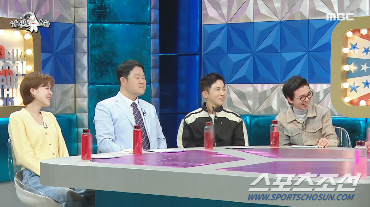 '56㎏→70㎏' 김희철, '게이 찌라시' 단톡방에 올린 이특에 '황당'…