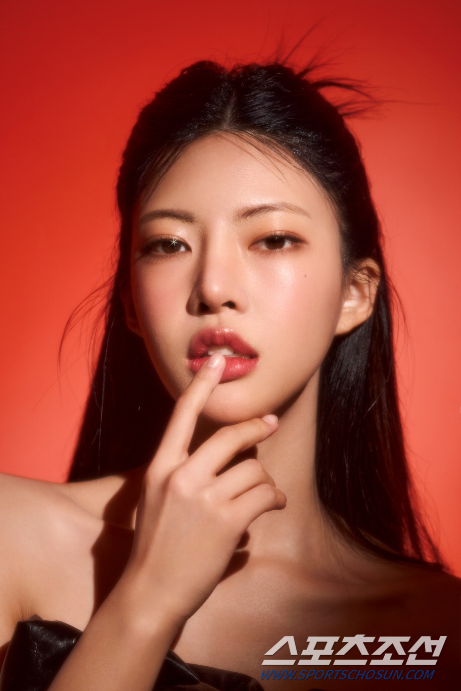 '군자 제니' 허시원, '시크-도도' 프로필 사진 공개…치명적 매력 과시