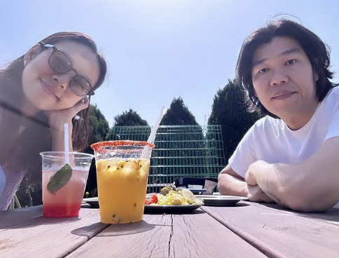 '결혼 12년차' 이효리♥이상순 '꿀 뚝뚝' 신혼같은 제주 데이트