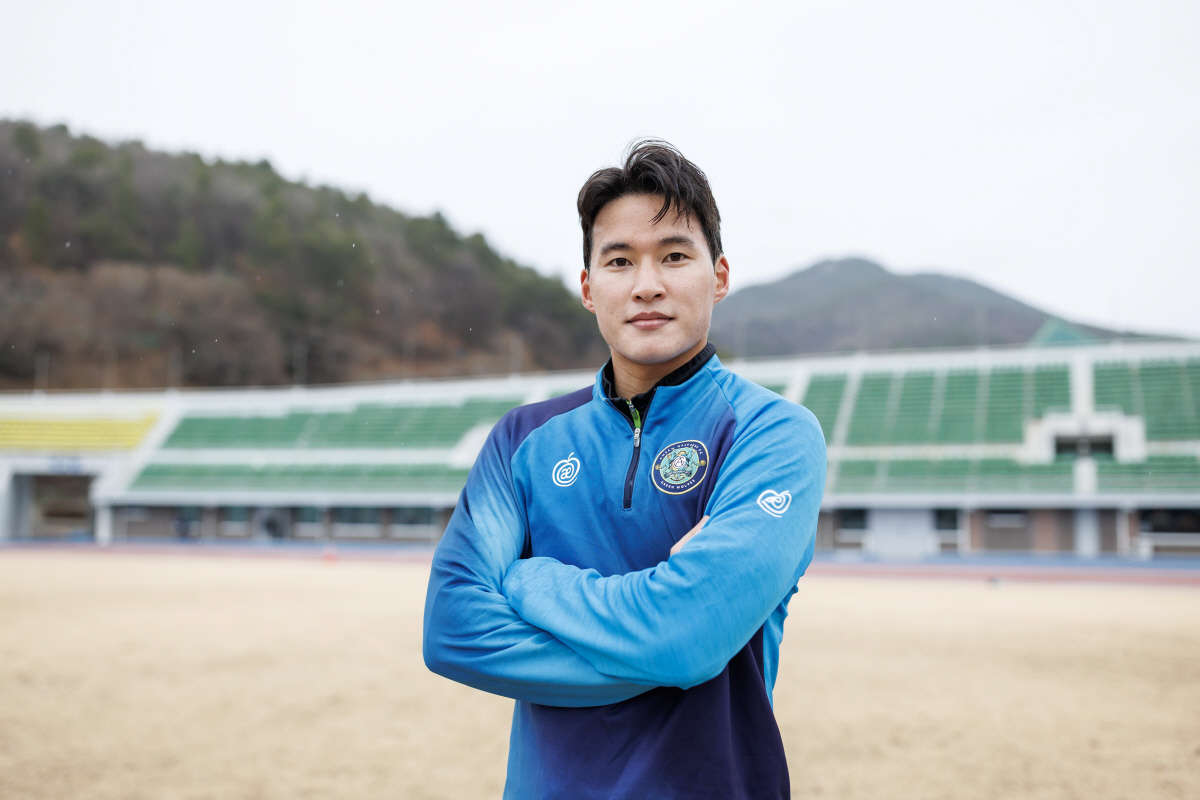 [오피셜]"정치적 중립 의무 위반" 프로연맹 상벌위, K리그2 안산 임관…