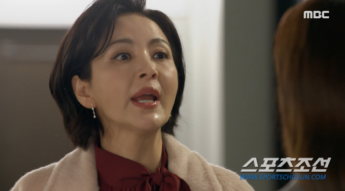 "넌 그냥 꽃뱀일뿐이야". 윤해영, '오승아=친딸' 알고 과거 막말 후회…