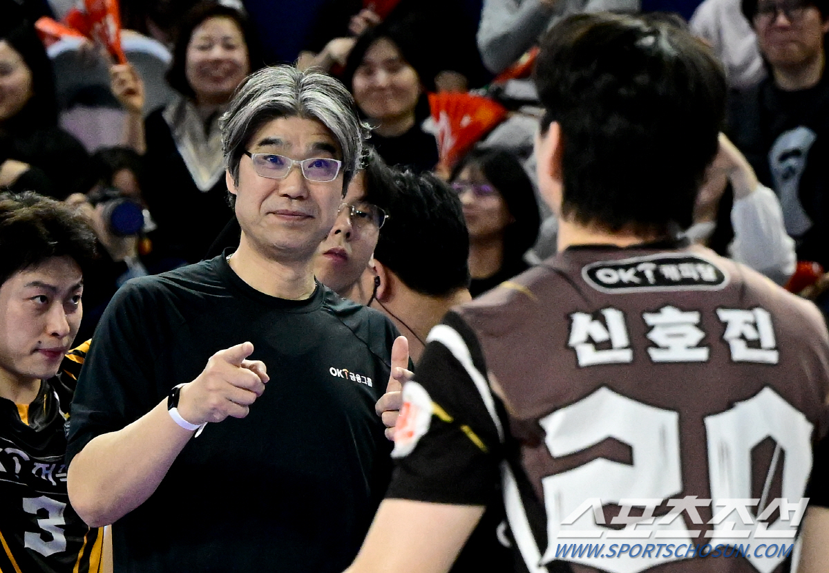 4세트 중 레오를 뺐다... 챔프전 1차전 패배 OK 오기노 감독 "레오…