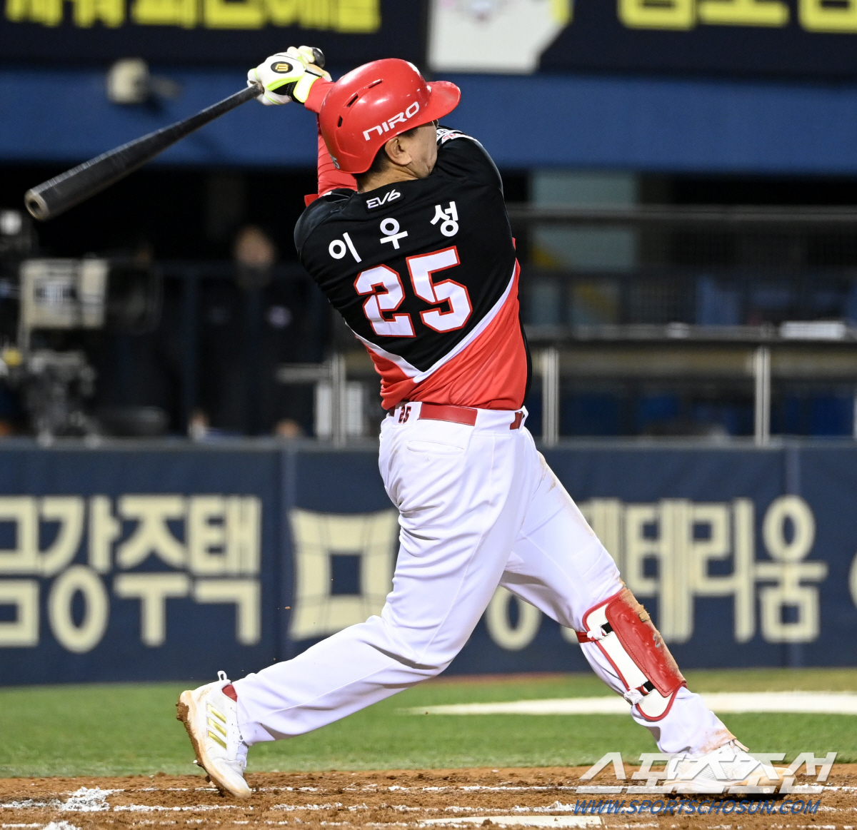 "좋은 타격법 알고 있는 거 같은데요?"…'타격코치 출신' 사령탑이 인정…