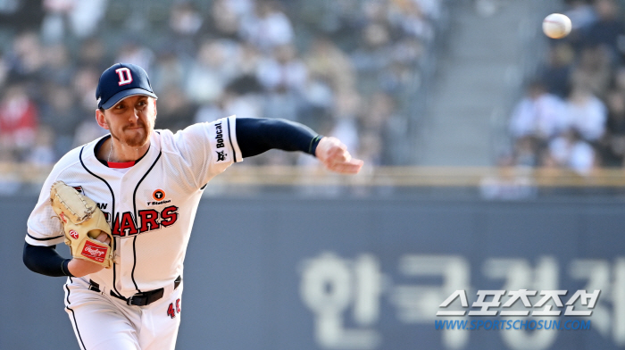 'KKKKKK' KIA 타선 잠재운 쾌투...두산 브랜든, 6이닝 무실점…