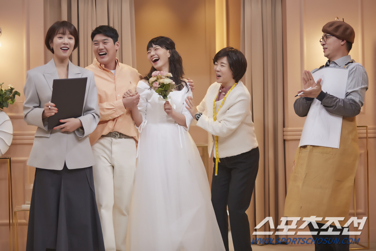 [이정혁의 수다톡톡]황정음의 'SNL' 출연, '바람'으로 시작해 '바람…